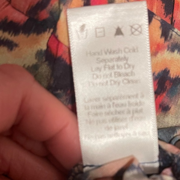 Sam & Lavi matching crop top and cropped pant set - Picture 3 of 8